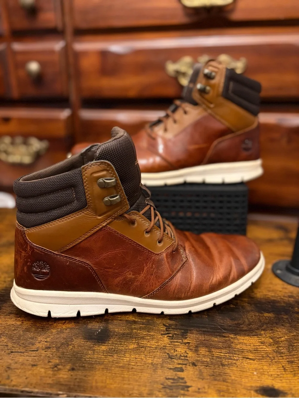 Timberland Men's Tan and Brown Leather Chukka Boots